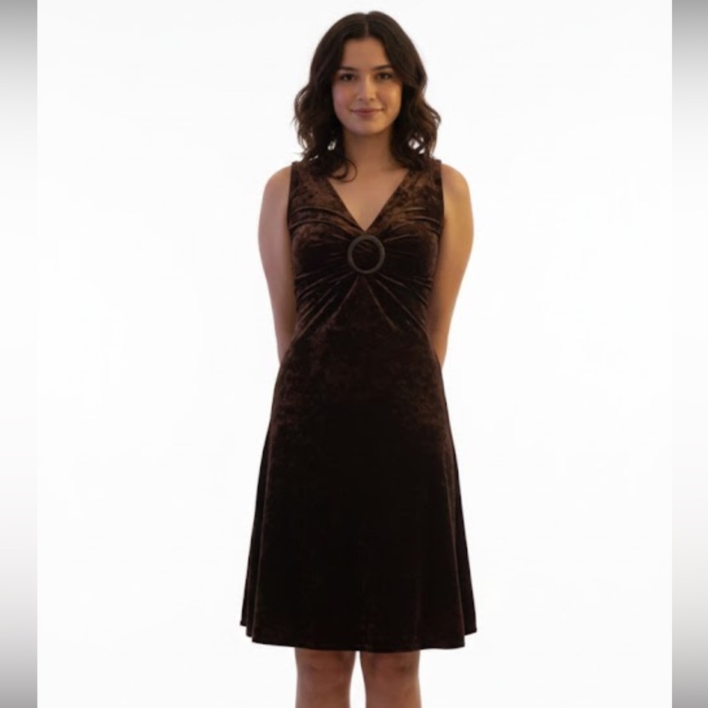 Colori size medium Brown Burgundy Y2K velvet mini dress with a touch of glamour